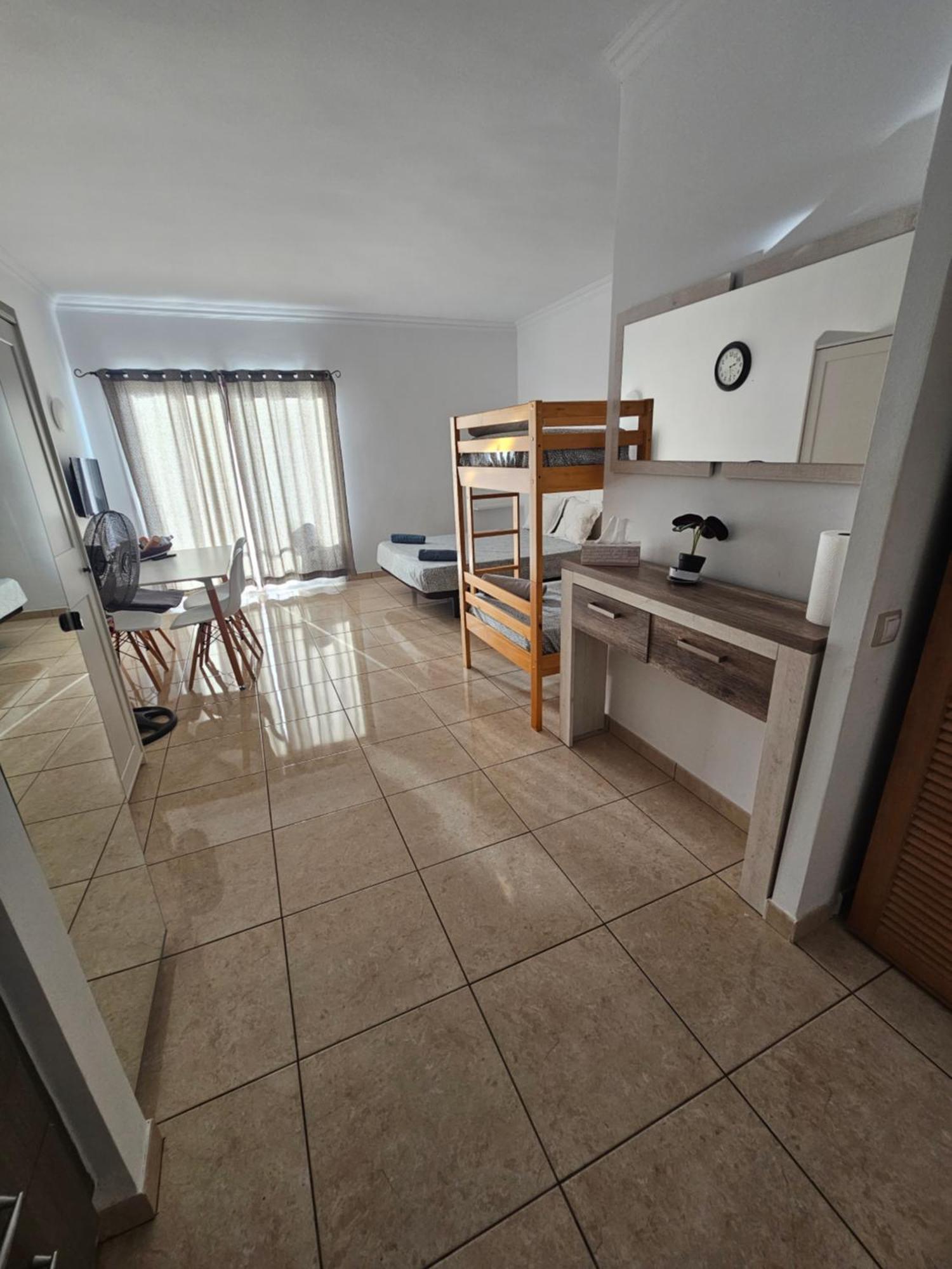 Everything You Need. All Right Here. Costa Adeje (Tenerife) Exterior foto